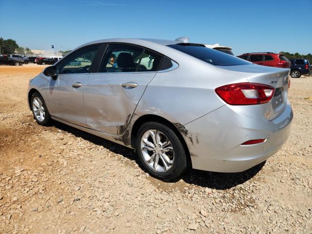 1G1BE5SM3K7130963 - 2019 CHEVROLET CRUZE LT Silber Foto 2