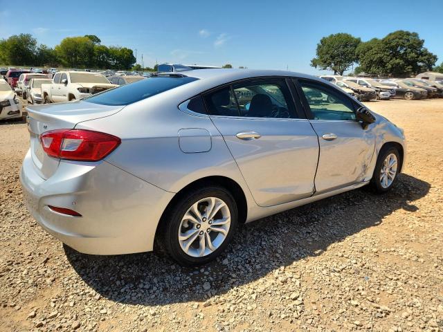 1G1BE5SM3K7130963 - 2019 CHEVROLET CRUZE LT Silber Foto 3