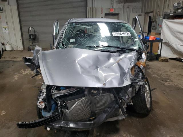 JHMGD38617S027461 - 2007 HONDA FIT S 银色 照片 5