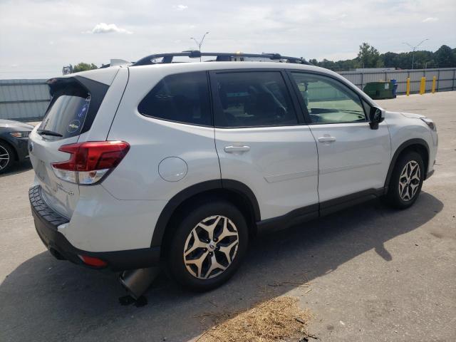 JF2SKAEC2NH432742 - 2022 SUBARU FORESTER PREMIUM თეთრი ფოტო 3