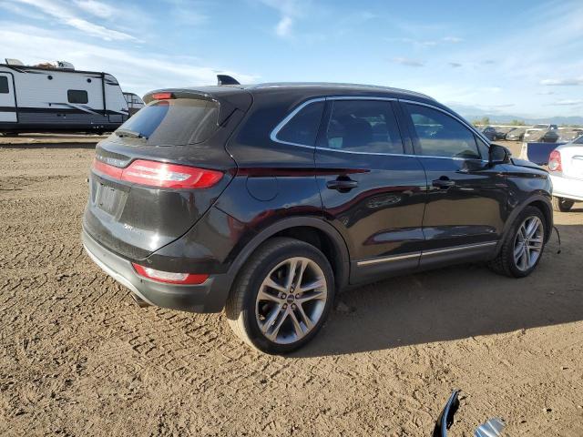 5LMCJ3D97HUL54647 - 2017 LINCOLN MKC RESERVE BLACK photo 3