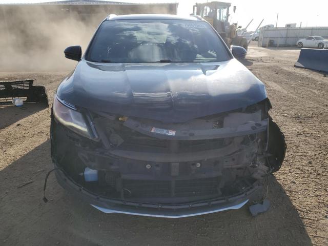 5LMCJ3D97HUL54647 - 2017 LINCOLN MKC RESERVE BLACK photo 5