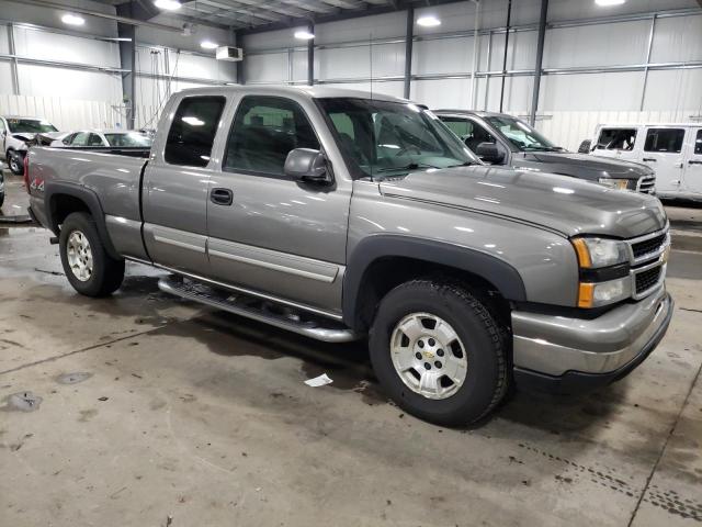 1GCEK19Z97E134378 - 2007 CHEVROLET 1500 K1500 CLASSIC TAN photo 4