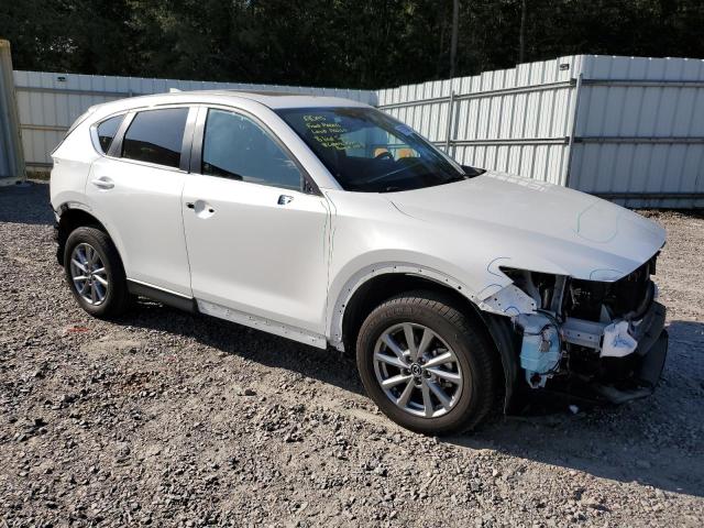 JM3KFBCM4N0596830 - 2022 MAZDA CX-5 PREFERRED WHITE photo 4