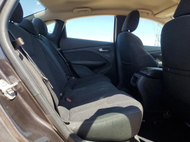 1C3CDFBB0GD539745 - 2016 DODGE DART SXT 灰色 照片 10