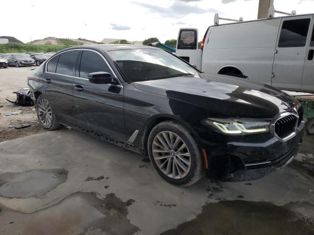 WBA13AG08MCG91564 - 2021 BMW 530E BLACK photo 4