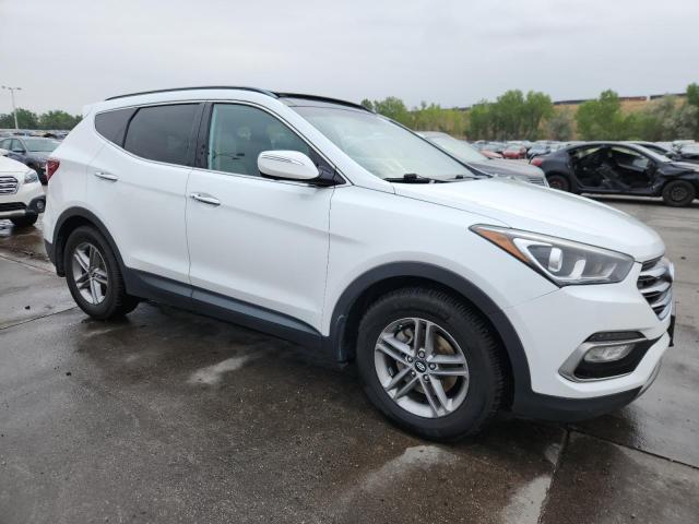 5XYZUDLB9HG456911 - 2017 HYUNDAI SANTA FE S WHITE photo 4