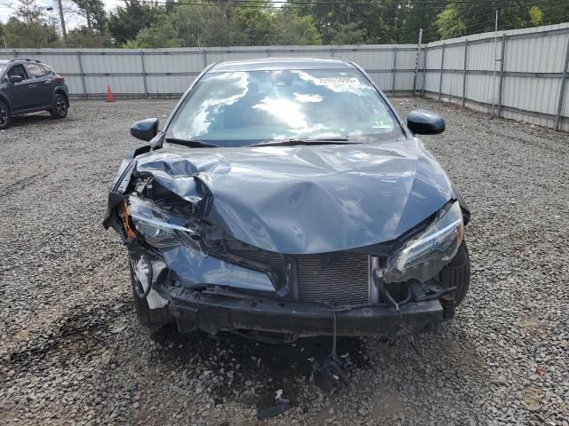 2T1BURHE2JC092611 - 2018 TOYOTA COROLLA L ნაცრისფერი ფოტო 5