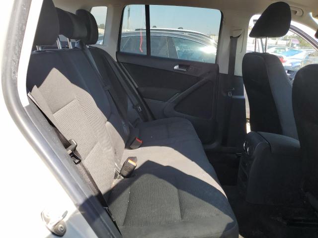 WVGAV7AX8DW530659 - 2013 VOLKSWAGEN TIGUAN S 银色 照片 11