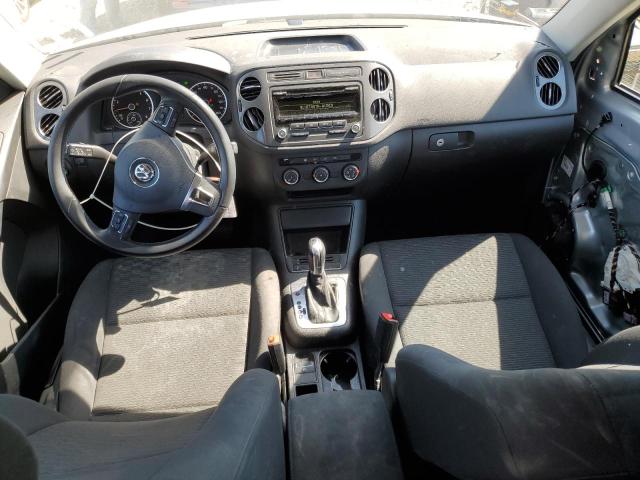 WVGAV7AX8DW530659 - 2013 VOLKSWAGEN TIGUAN S 银色 照片 8