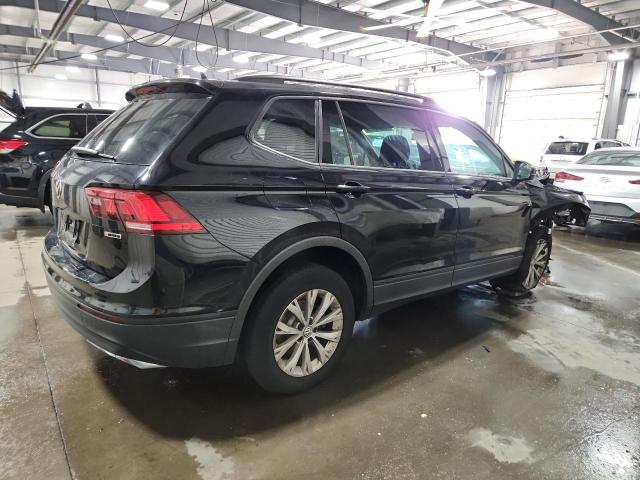 3VV0B7AX2LM033406 - 2020 VOLKSWAGEN TIGUAN S 黑色 照片 3
