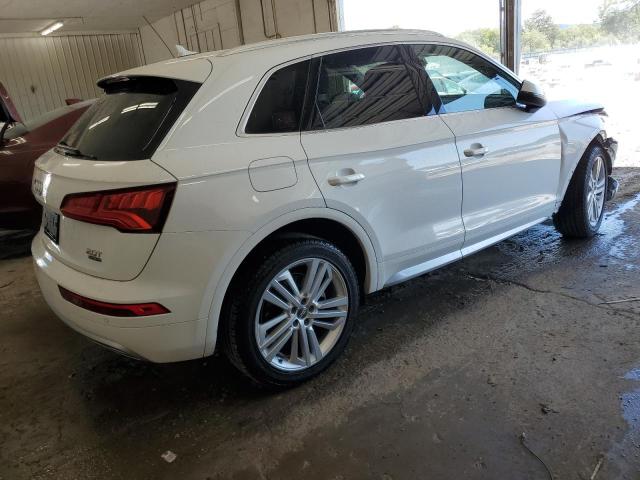 WA1CNAFY3J2066513 - 2018 AUDI Q5 PRESTIGE თეთრი ფოტო 3