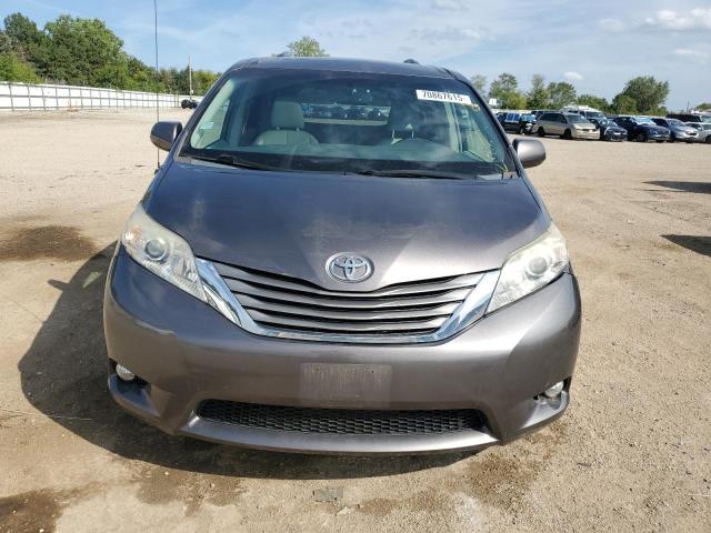 5TDDK3DC5CS040805 - 2012 TOYOTA SIENNA XLE GRAY photo 5