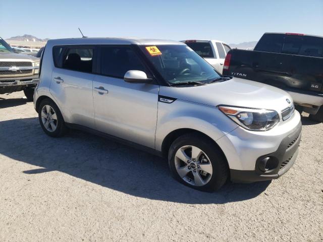 KNDJN2A28K7022470 - 2019 KIA SOUL SILVER photo 4