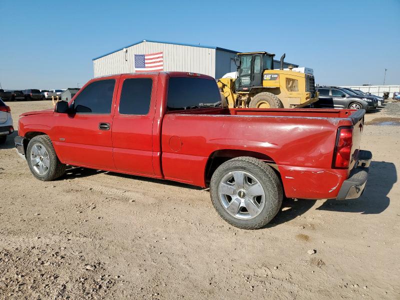 2GCEC19N741348082 - 2004 CHEVROLET SILVERADO C1500 RED photo 2