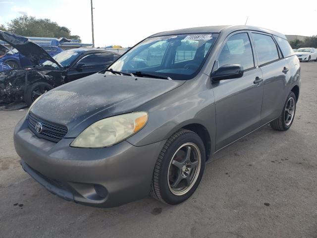 2T1KR32E67C629870 - 2007 TOYOTA COROLLA MA XR GRAY photo 1