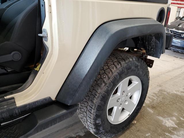 1J4AA2D19BL548655 - 2011 JEEP WRANGLER SPORT 奶油色 照片 13