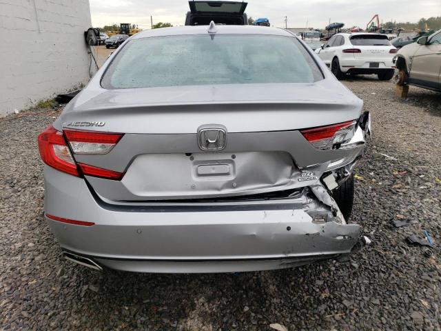 1HGCV2F91KA024919 - 2019 HONDA ACCORD TOURING SILVER photo 6