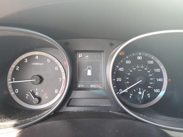 5NMZT3LB2JH080514 - 2018 HYUNDAI SANTA FE SPORT Blanc photo 9