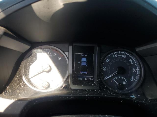 3TMAZ5CN4JM071439 - 2018 TOYOTA TACOMA DOUBLE CAB Silber Foto 9