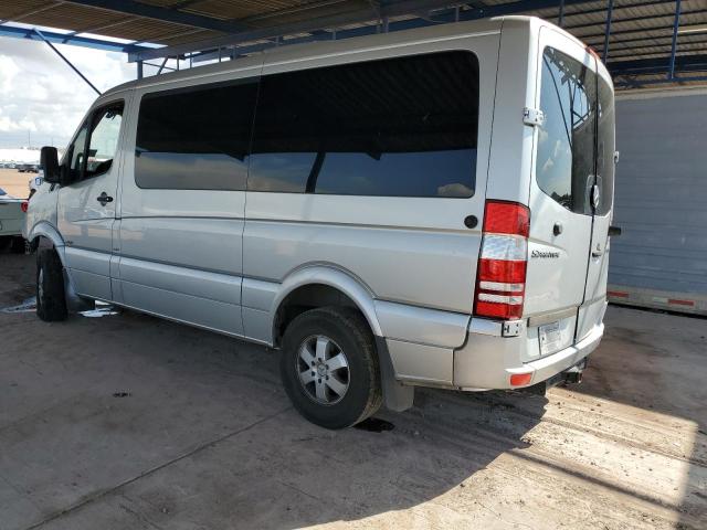 WDZPE7CC3B5542701 - 2011 MERCEDES-BENZ SPRINTER 2500 ვერცხლისფერი ფოტო 2