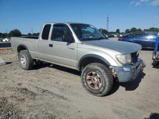 4TAWN72N6YZ665632 - 2000 TOYOTA TACOMA XTRACAB Күміс фото 4