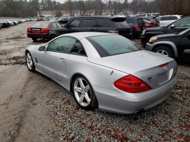 WDBSK75F26F110402 - 2006 MERCEDES-BENZ SL 500 SILVER photo 2