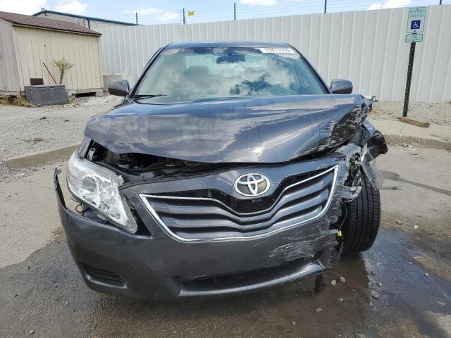 4T1BF3EK9BU694813 - 2011 TOYOTA CAMRY BASE 灰色 照片 5