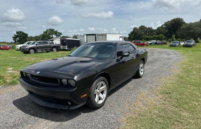 2B3LJ44V89H577103 - 2009 DODGE CHALLENGER SE BLACK photo 2