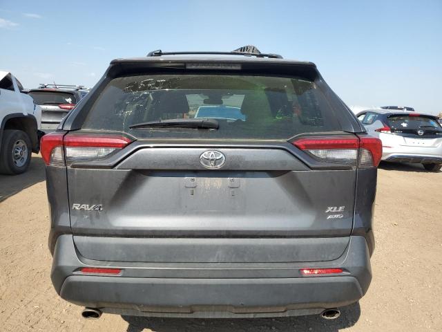 2T3P1RFV1KW040301 - 2019 TOYOTA RAV4 XLE GRAY photo 6