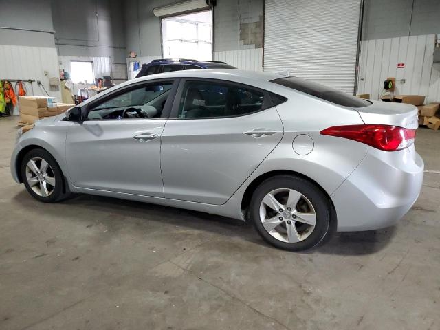 5NPDH4AE7DH335325 - 2013 HYUNDAI ELANTRA GLS SILVER photo 2