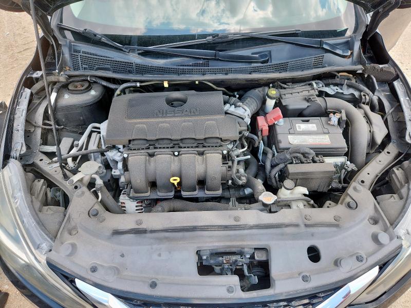 3N1AB7AP3JY330017 - 2018 NISSAN SENTRA S 黑色 照片 11