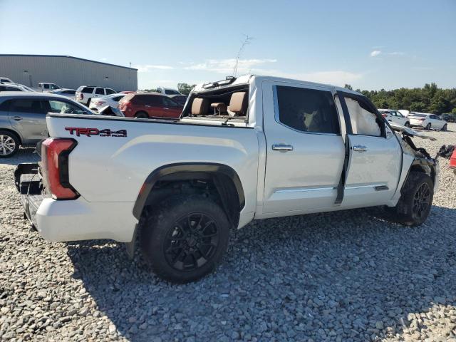 5TFMC5DB4RX081624 - 2024 TOYOTA TUNDRA CREWMAX PLATINUM Білий фото 3