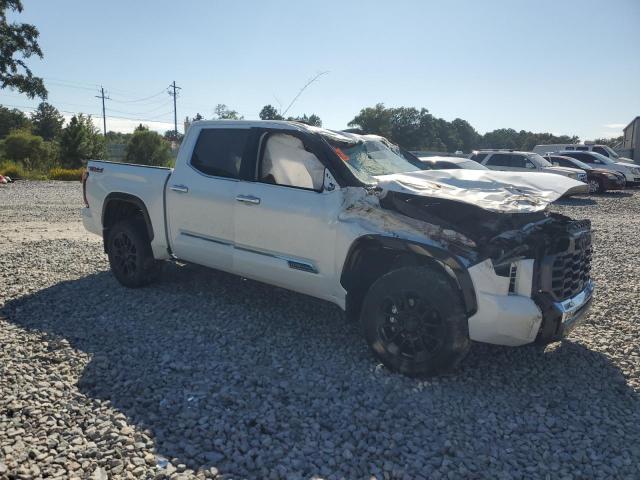 5TFMC5DB4RX081624 - 2024 TOYOTA TUNDRA CREWMAX PLATINUM Білий фото 4