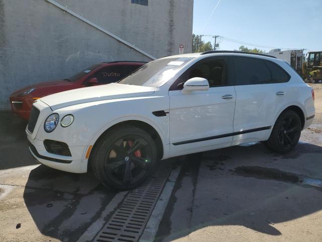 SJAAM2ZV5KC024946 - 2019 BENTLEY BENTAYGA WHITE photo 1