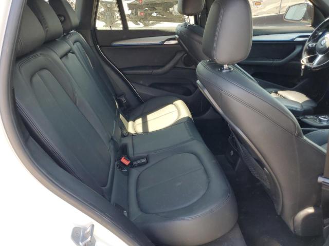 WBXHT3C3XG5F66705 - 2016 BMW X1 XDRIVE28I WHITE photo 11