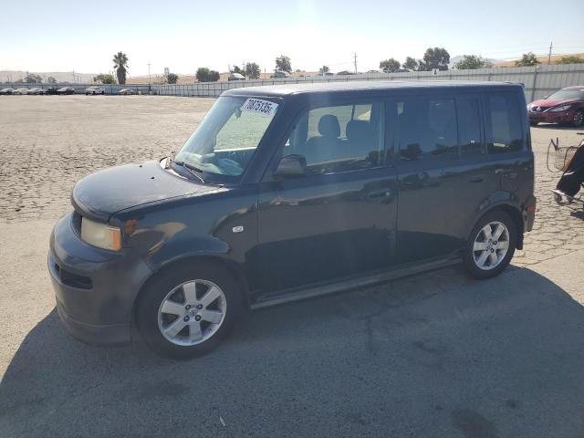 2004 TOYOTA SCION XB, 