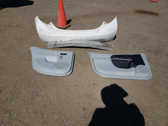 JTDKDTB32C1005401 - 2012 TOYOTA PRIUS C 白色 照片 12