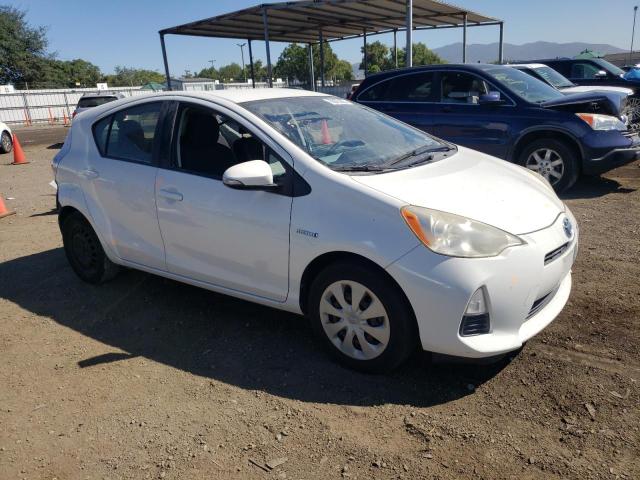 JTDKDTB32C1005401 - 2012 TOYOTA PRIUS C 白色 照片 4