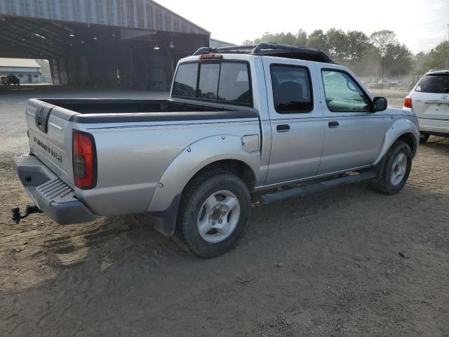 1N6ED27T24C470389 - 2004 NISSAN FRONTIER CREW CAB XE V6 SILVER photo 3