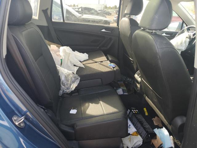 3VV2B7AX4JM134873 - 2018 VOLKSWAGEN TIGUAN SE Bleu photo 10