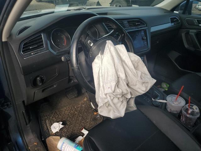3VV2B7AX4JM134873 - 2018 VOLKSWAGEN TIGUAN SE Bleu photo 8