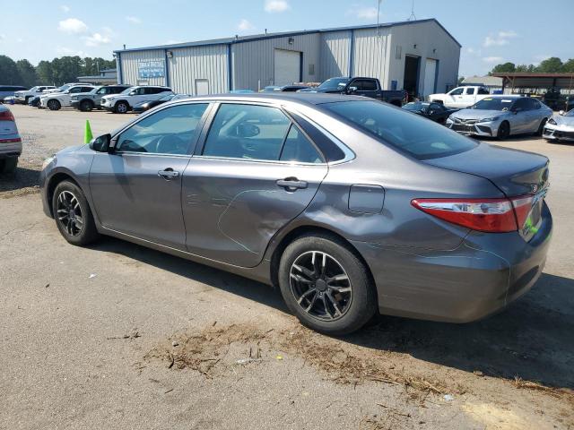 4T1BF1FK3GU570711 - 2016 TOYOTA CAMRY LE GRAY photo 2