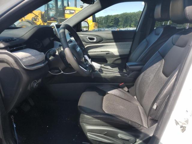 3C4NJDBN4RT607294 - 2024 JEEP COMPASS LATITUDE Белый фото 7