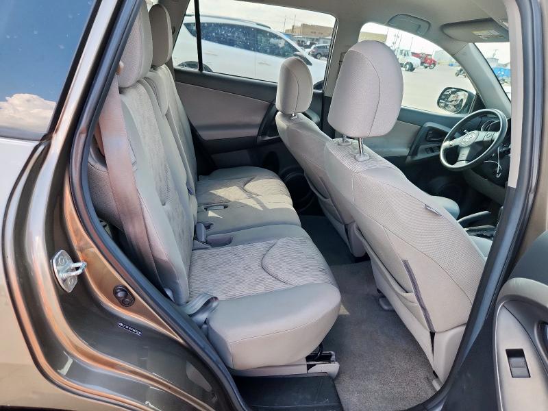 2T3BF4DV7CW255748 - 2012 TOYOTA RAV4 灰色 照片 11