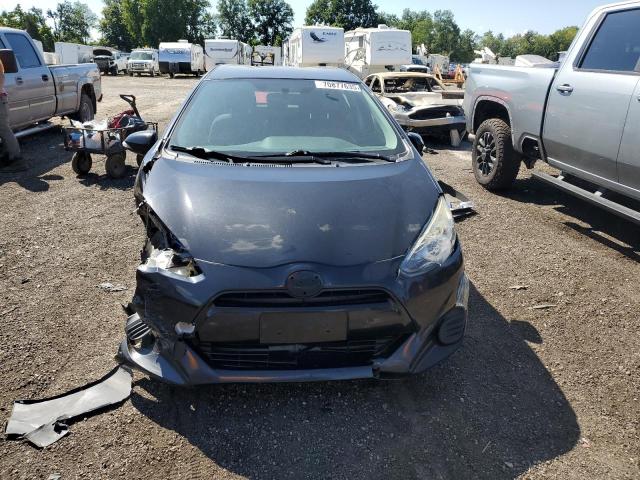 JTDKDTB34G1124718 - 2016 TOYOTA PRIUS C შავი ფოტო 5