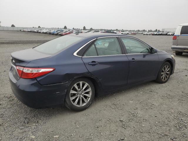 4T1BF1FK6FU894217 - 2015 TOYOTA CAMRY LE BLUE photo 3