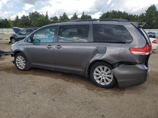 5TDDK3DC7BS003690 - 2011 TOYOTA SIENNA XLE GRAY photo 2