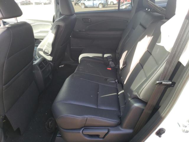 5FNYF8H52NB016421 - 2022 HONDA PASSPORT EXL WHITE photo 11