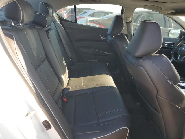 19UUB3F5XJA005073 - 2018 ACURA TLX TECH WHITE photo 10